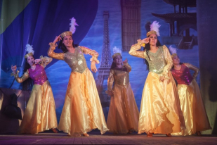 18.03.13 выступление Института международного сотрудничества в рамках проведения межфакультетского смотра-конкурса художественной самодеятельности Студенческая весна - 2013