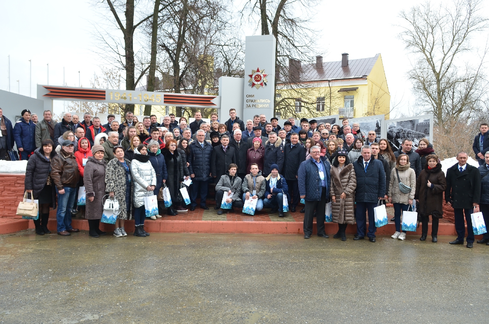 «Эстафета поколений» собрала в Пензенском государственном университете Волонтеров Победы и ветеранов войн
