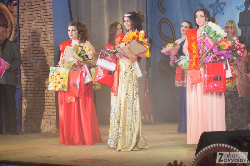 Ежегодный конкурс красоты Мисс ФЭУ 2013 - Красота на века!